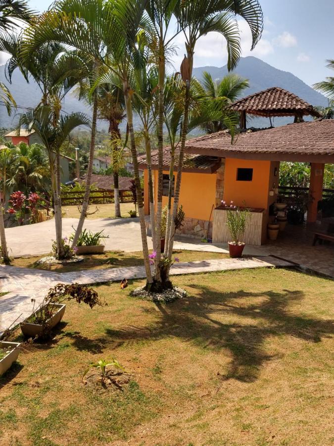 Ubatuba Suites 2*