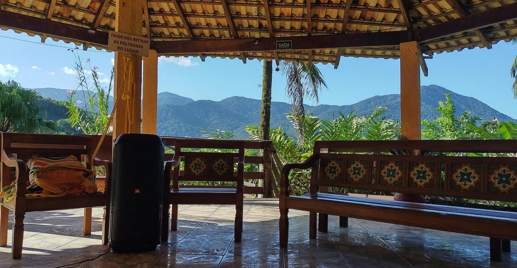 Casa de hóspedes Ubatuba Suites Ubatuba
